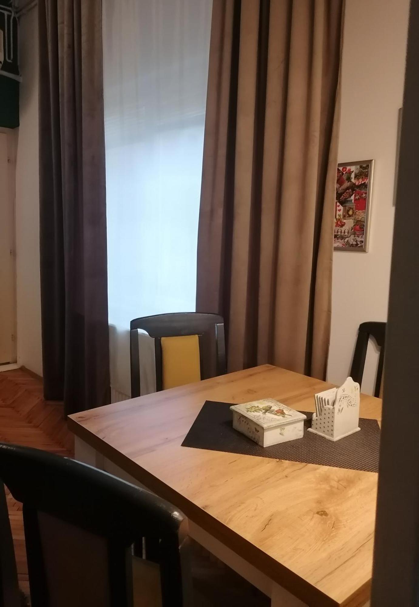 Apartman Centar Kruševac Exterior foto