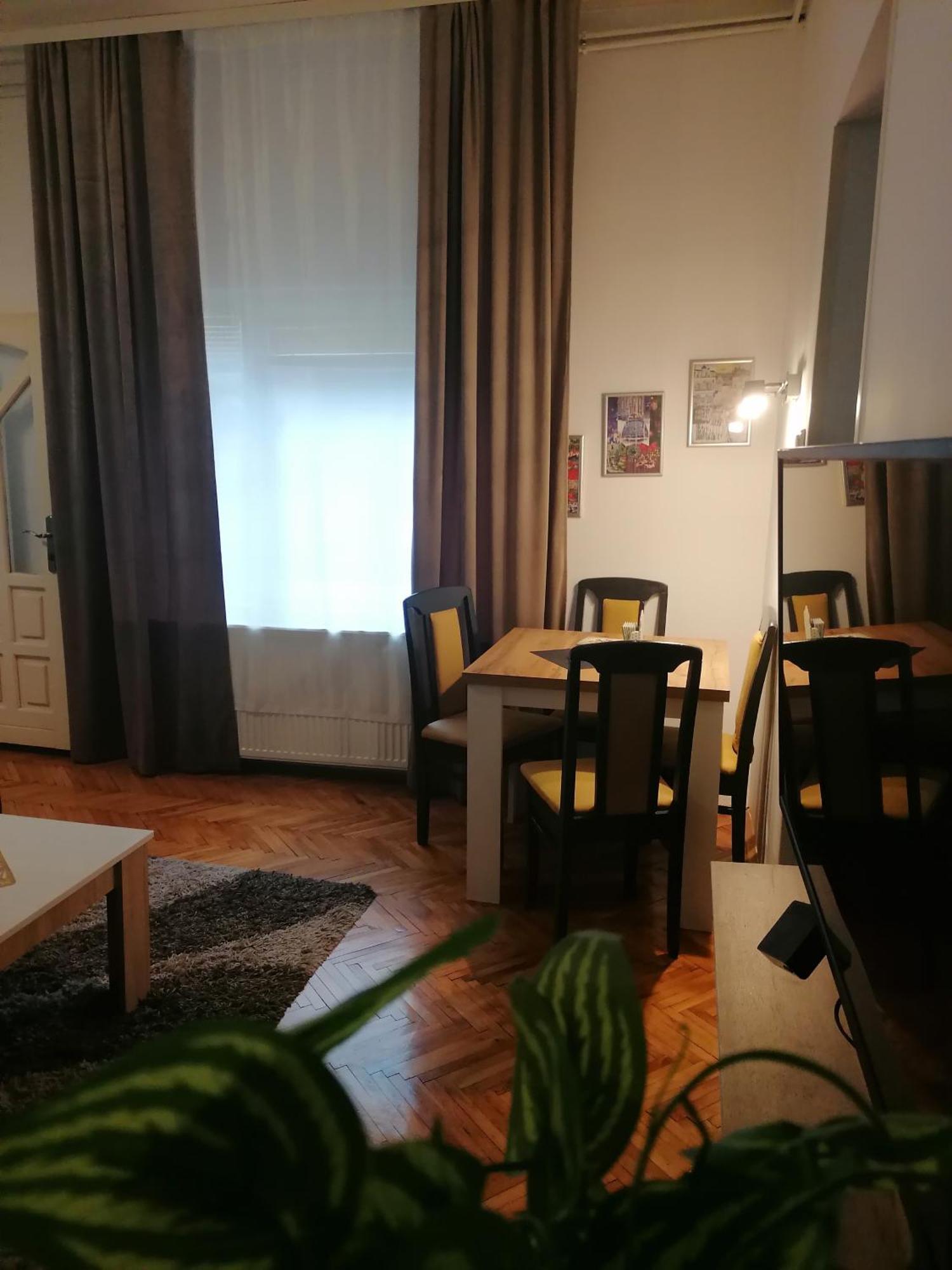 Apartman Centar Kruševac Exterior foto